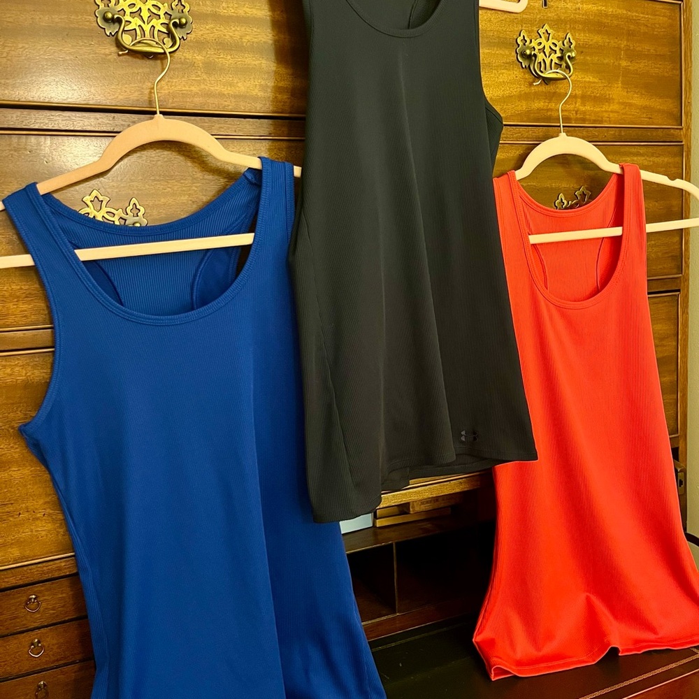 (L) 3 Under Armour Women's Sleeveless Tops - Blue, Navy, Orange Red